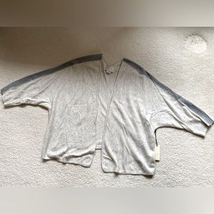 Brochure walker M/L  cardigan in gray/ cream color. New with tags.